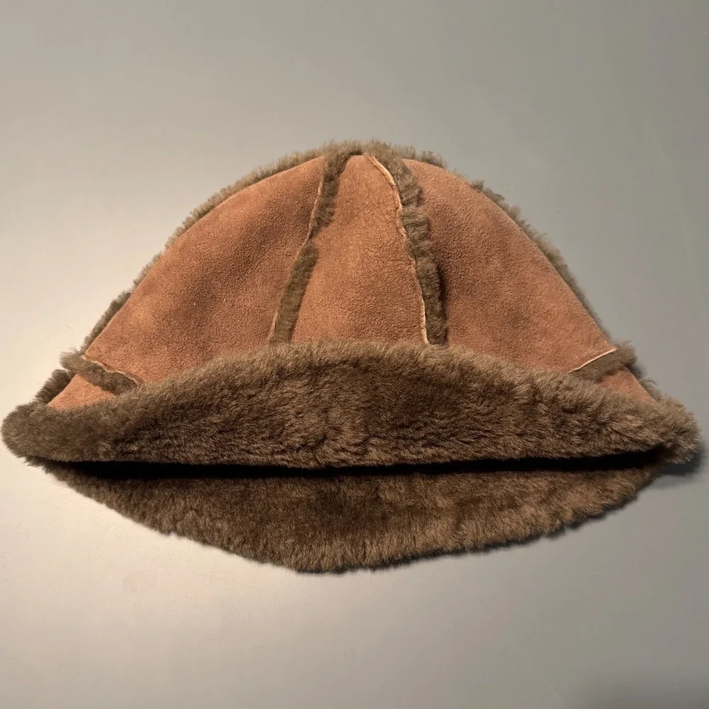 UGG Australia Chestnut Brown Real Shearling Sheepskin Bucket Hat OS